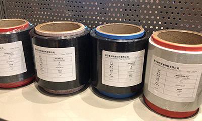 שימוש בפריקה אלקטרוסטטית